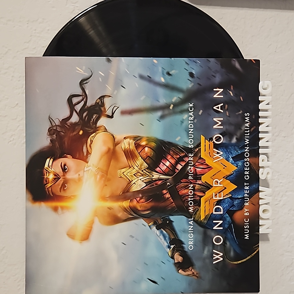 Wonder Woman Vinyl